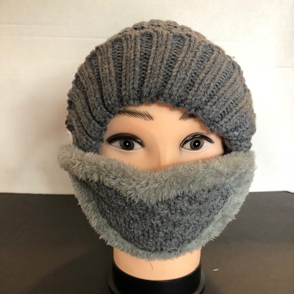 WOMENS WINTER BEANIE WITH NOSE/MOUTH COVERING IN GREY - Picture 3 of 5